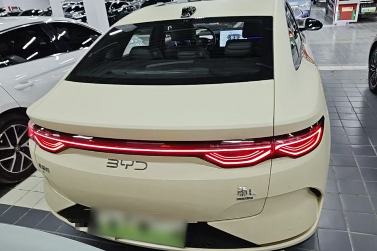 Used BYD Qin L 2025 EV 545KM Beyond Version Rear