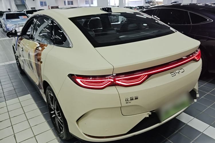 Used BYD Qin L 2025 EV 545KM Beyond Version Rear Left 45 Deg