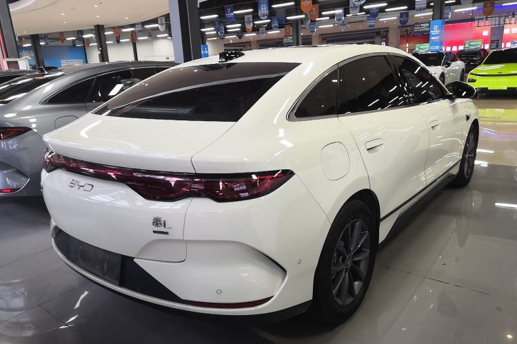 Used BYD Qin L 2025 EV 470KM Leading Edition Rear Right 45 Deg