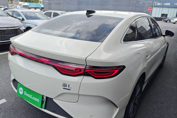 Used BYD Qin L 2025 EV 545KM Beyond Version Rear Right 45 Deg