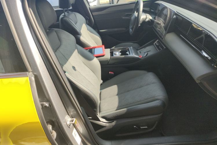 Used BYD Qin L 2025 EV 545KM Excellence Edition Right Front Seat