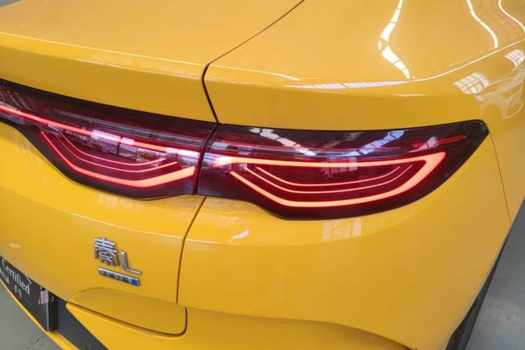 Used BYD Qin L 2025 EV 545KM Beyond Version Right Rear Taillight