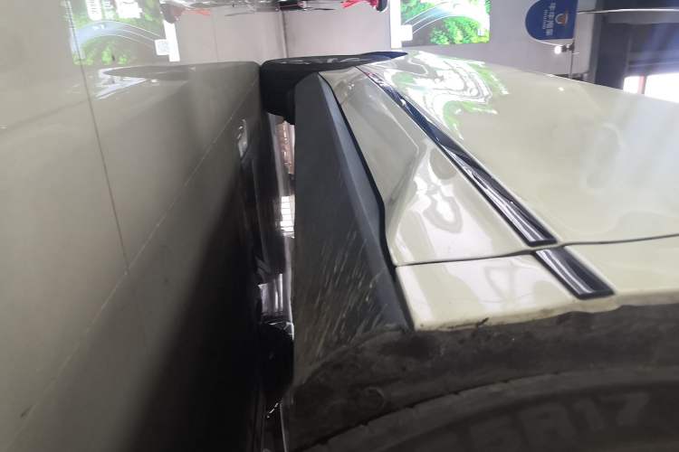 Used BYD Qin L 2025 EV 470KM Leading Edition Right Side Sill