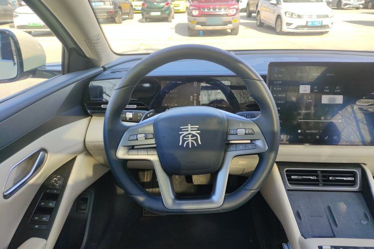 Used BYD Qin L 2025 EV 545KM Excellence Edition Steering Wheel