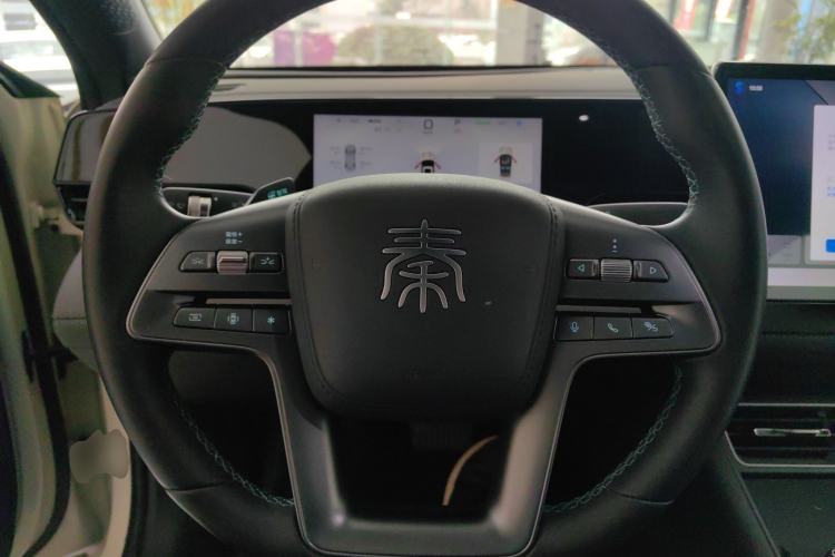 Used BYD Qin L 2025 EV 545KM Beyond Version Steering Wheel