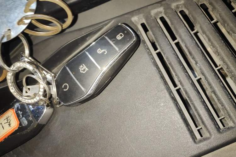 Used BYD Qin L 2025 EV 545KM Excellence Edition Vehicle Key