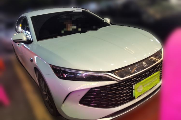Used BYD Qin L 2026 DM-i 128KM Leading Edition Front Right 45 Deg