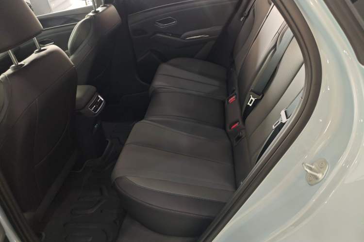 Used BYD Qin L 2026 DM-i 128KM Progressive Edition Interior 4