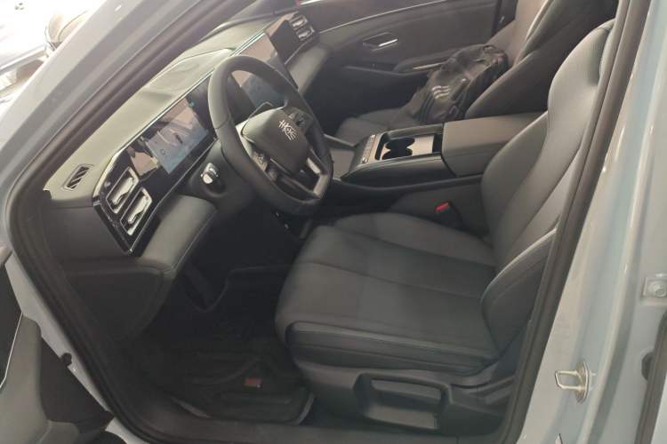 Used BYD Qin L 2026 DM-i 128KM Progressive Edition Left Front Seat