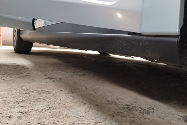 Used BYD Qin L 2026 DM-i 128KM Progressive Edition Right Side Sill