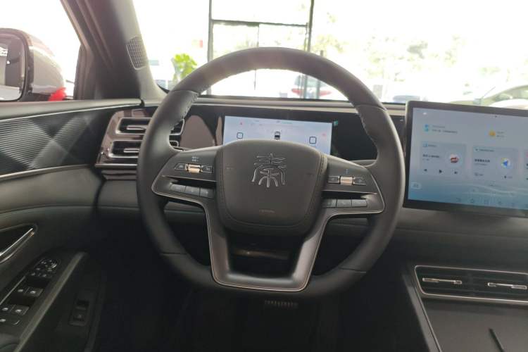 Used BYD Qin L 2026 DM-i 128KM Progressive Edition Steering Wheel