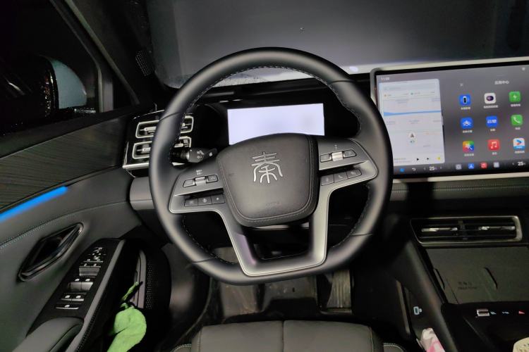 Used BYD Qin L 2026 Model DM-i 210KM Cloud Suspension Version Steering Wheel