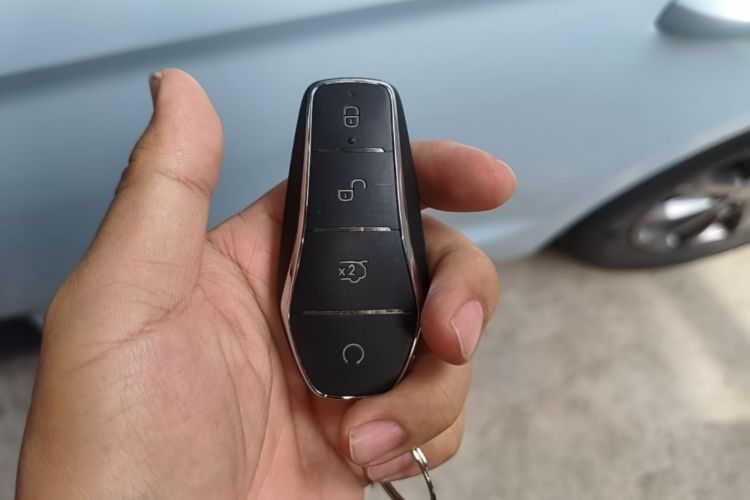 Used BYD Qin L 2026 DM-i 128KM Progressive Edition Vehicle Key