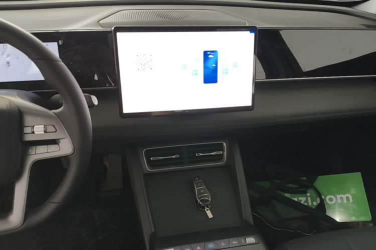 Used BYD Qin L 2026 DM-i 128KM Leading Edition Audio And AC Panel