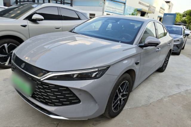 Używany BYD Qin L 2026 Model DM-i 210KM Beyond Version