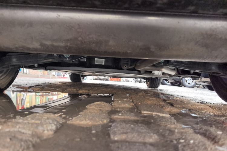 Used BYD Qin L 2026 DM-i 128KM Leading Edition Chassis Rear