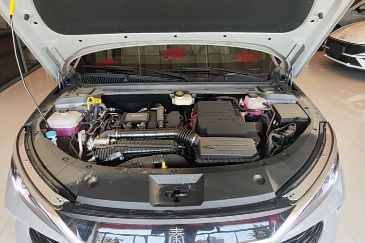 Used BYD Qin L 2026 DM-i 128KM Progressive Edition Engine Bay