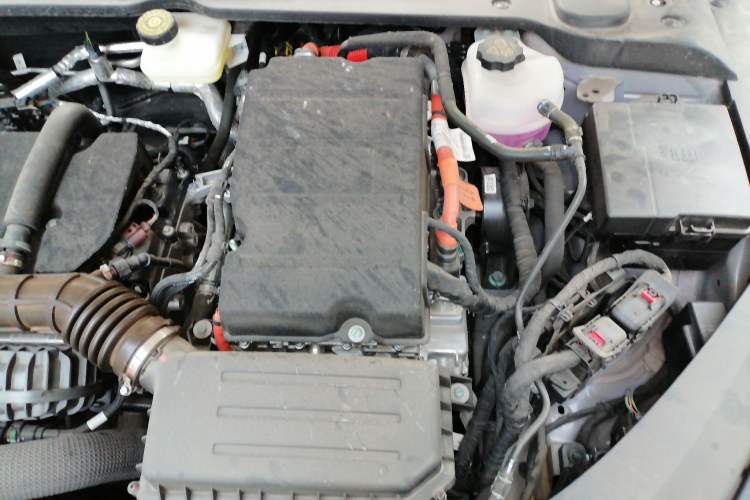 Used BYD Qin L 2026 DM-i 128KM Leading Edition Engine Bay Left