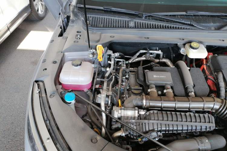 Used BYD Qin L 2026 DM-i 128KM Progressive Edition Engine Bay Right