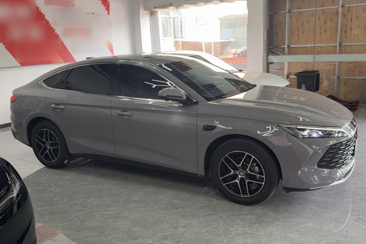 Used BYD Qin L 2026 Model DM-i 210KM Beyond Version Exterior 2
