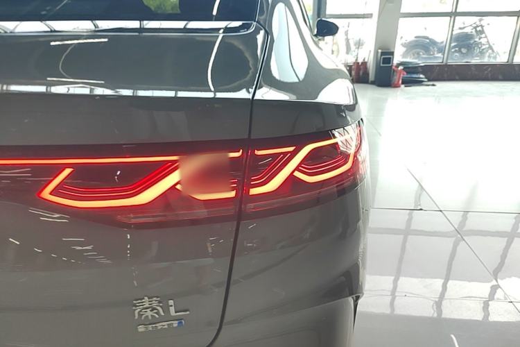 Used BYD Qin L 2026 DM-i 128KM Leading Edition Exterior 3