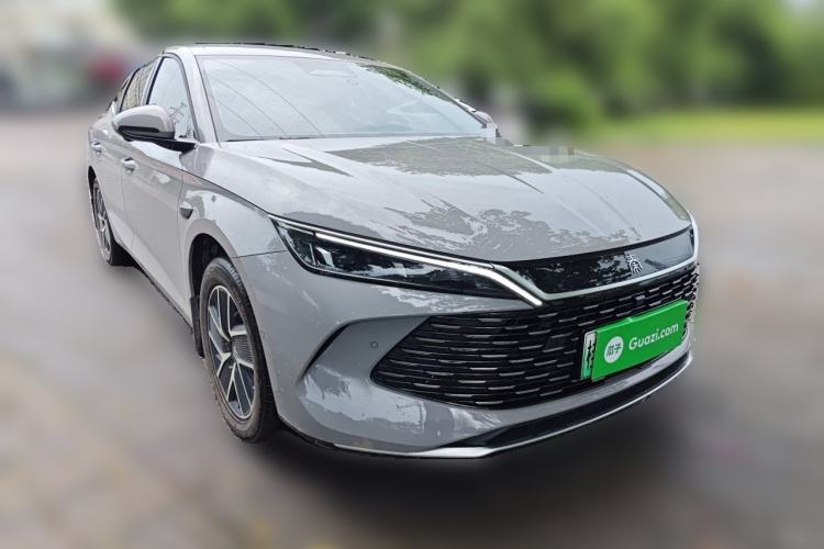 Used BYD Qin L 2026 DM-i 128KM Leading Edition Front Right 45 Deg