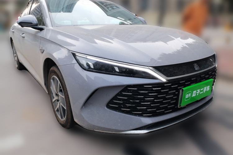 Used BYD Qin L 2026 DM-i 128KM Leading Edition Front Right 45 Deg