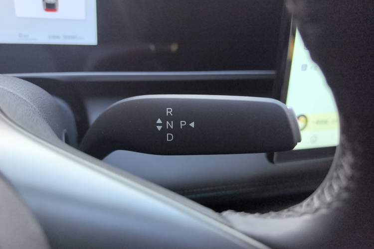 Used BYD Qin L 2026 DM-i 128KM Leading Edition Gear Lever