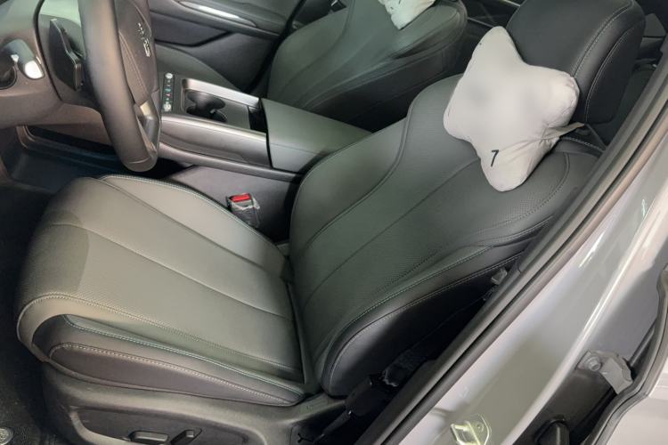Used BYD Qin L 2026 Model DM-i 210KM Beyond Version Interior 1