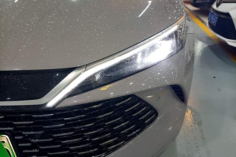Used BYD Qin L 2026 Model DM-i 210KM Cloud Suspension Version Left Front Headlight