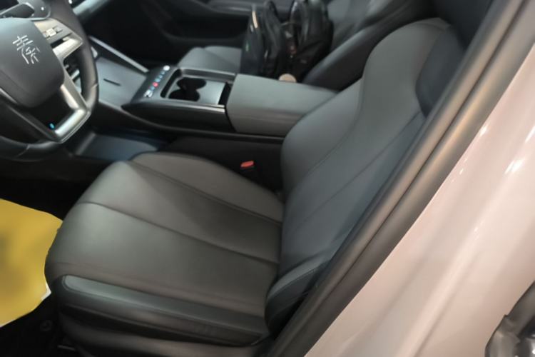 Used BYD Qin L 2026 Model DM-i 210KM Beyond Version Left Front Seat