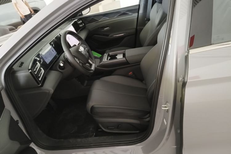 Used BYD Qin L 2026 DM-i 128KM Leading Edition Left Front Seat