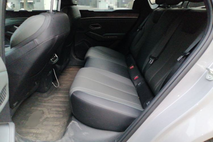 Used BYD Qin L 2026 DM-i 128KM Leading Edition Left Rear Seat