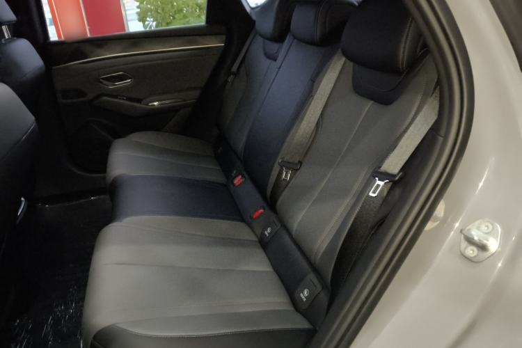 Used BYD Qin L 2026 DM-i 128KM Leading Edition Left Rear Seat