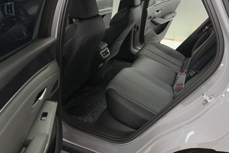 Used BYD Qin L 2026 DM-i 128KM Leading Edition Left Rear Seat