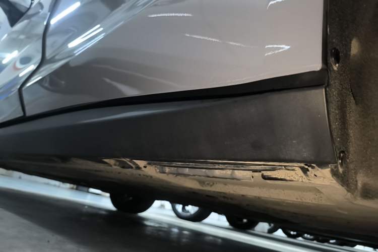 Used BYD Qin L 2026 Model DM-i 210KM Beyond Version Left Side Sill