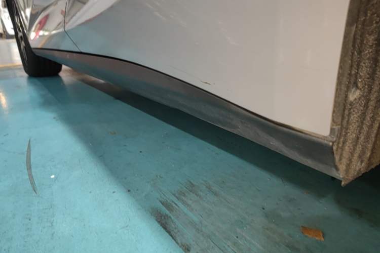 Used BYD Qin L 2026 DM-i 128KM Leading Edition Left Side Sill