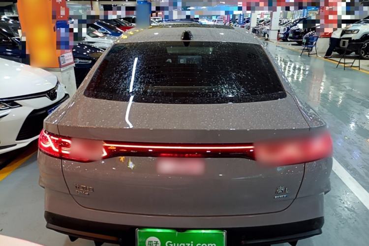Used BYD Qin L 2026 Model DM-i 210KM Cloud Suspension Version Rear