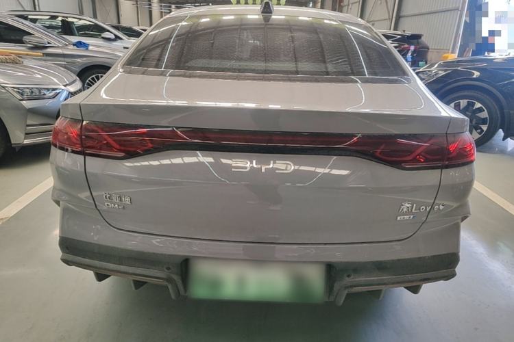 Used BYD Qin L 2026 Model DM-i 210KM Cloud Suspension Version Rear