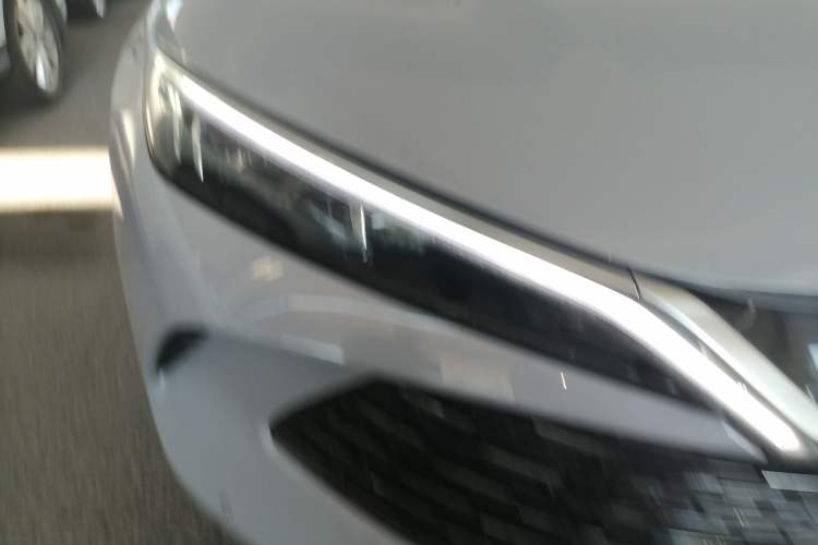 Used BYD Qin L 2026 DM-i 128KM Progressive Edition Right Front Headlight