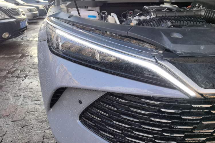 Used BYD Qin L 2026 DM-i 128KM Leading Edition Right Front Headlight