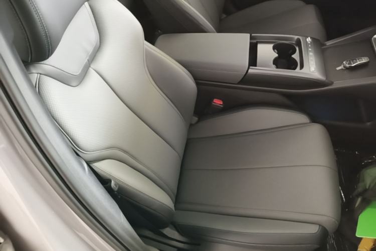 Used BYD Qin L 2026 DM-i 128KM Leading Edition Right Front Seat