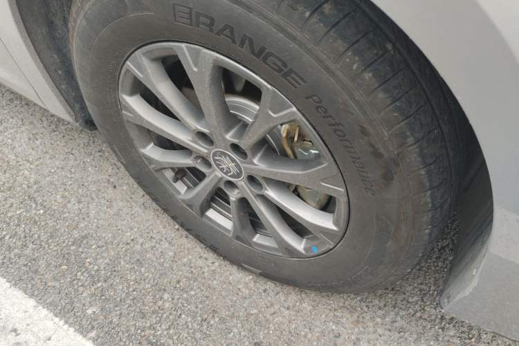 Used BYD Qin L 2026 DM-i 128KM Progressive Edition Right Front Wheel Hub