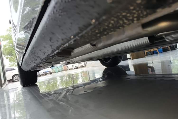 Used BYD Qin L 2026 DM-i 128KM Leading Edition Right Side Sill