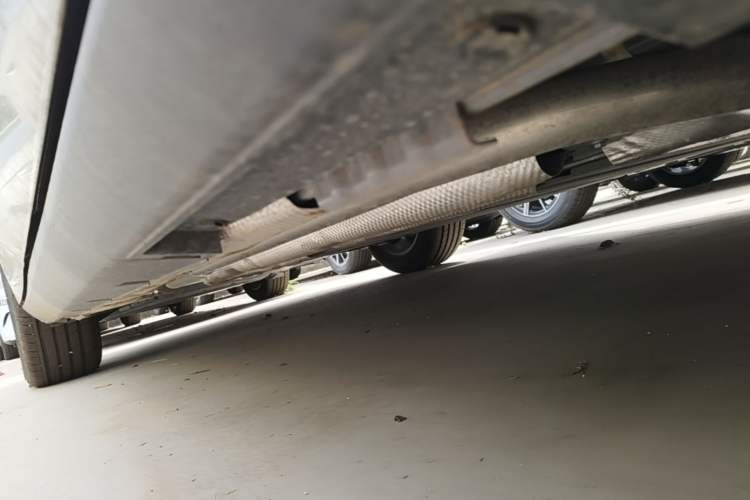 Used BYD Qin L 2026 DM-i 128KM Leading Edition Right Side Sill