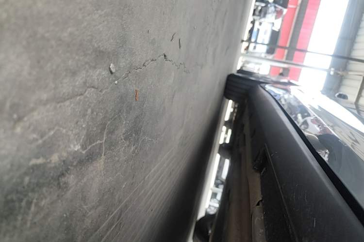 Used BYD Qin L 2026 DM-i 128KM Leading Edition Right Side Sill