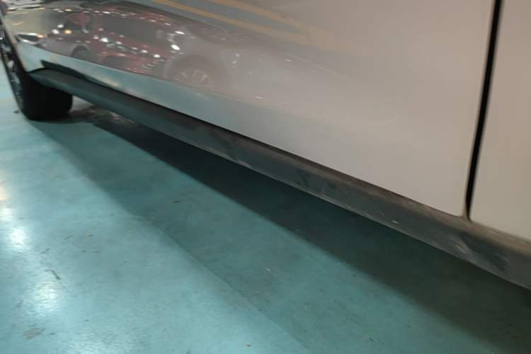 Used BYD Qin L 2026 DM-i 128KM Leading Edition Right Side Sill