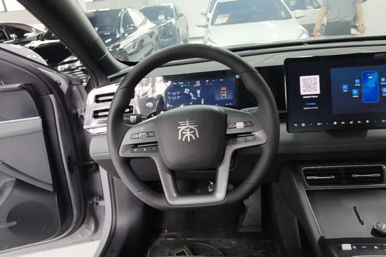 Used BYD Qin L 2026 DM-i 128KM Leading Edition Steering Wheel