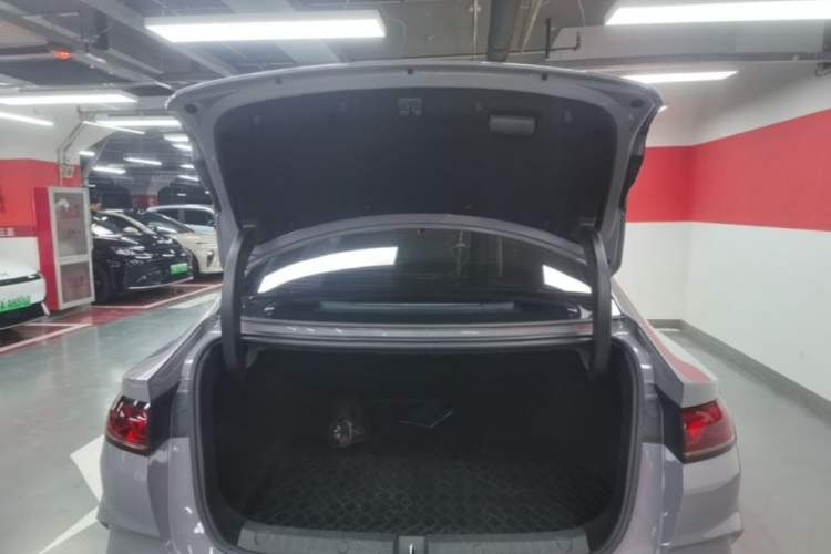 Used BYD Qin L 2026 DM-i 128KM Leading Edition Trunk