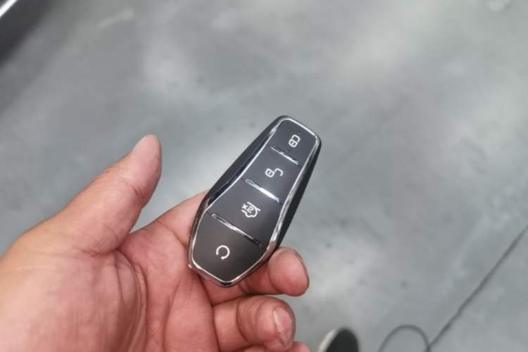 Used BYD Qin L 2026 DM-i 128KM Leading Edition Vehicle Key